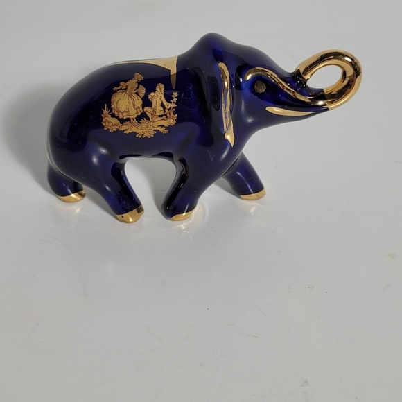 Limoges Castel France Cobalt Blue with Gold Porcelain Baby Elephant Figure - Picture 3 of 14